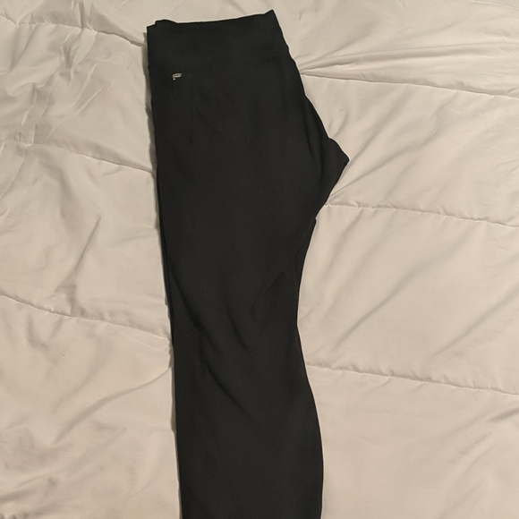 Leggins - Picture 2 of 4